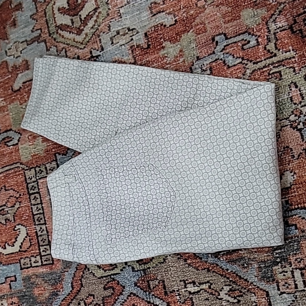 Patterned jeans